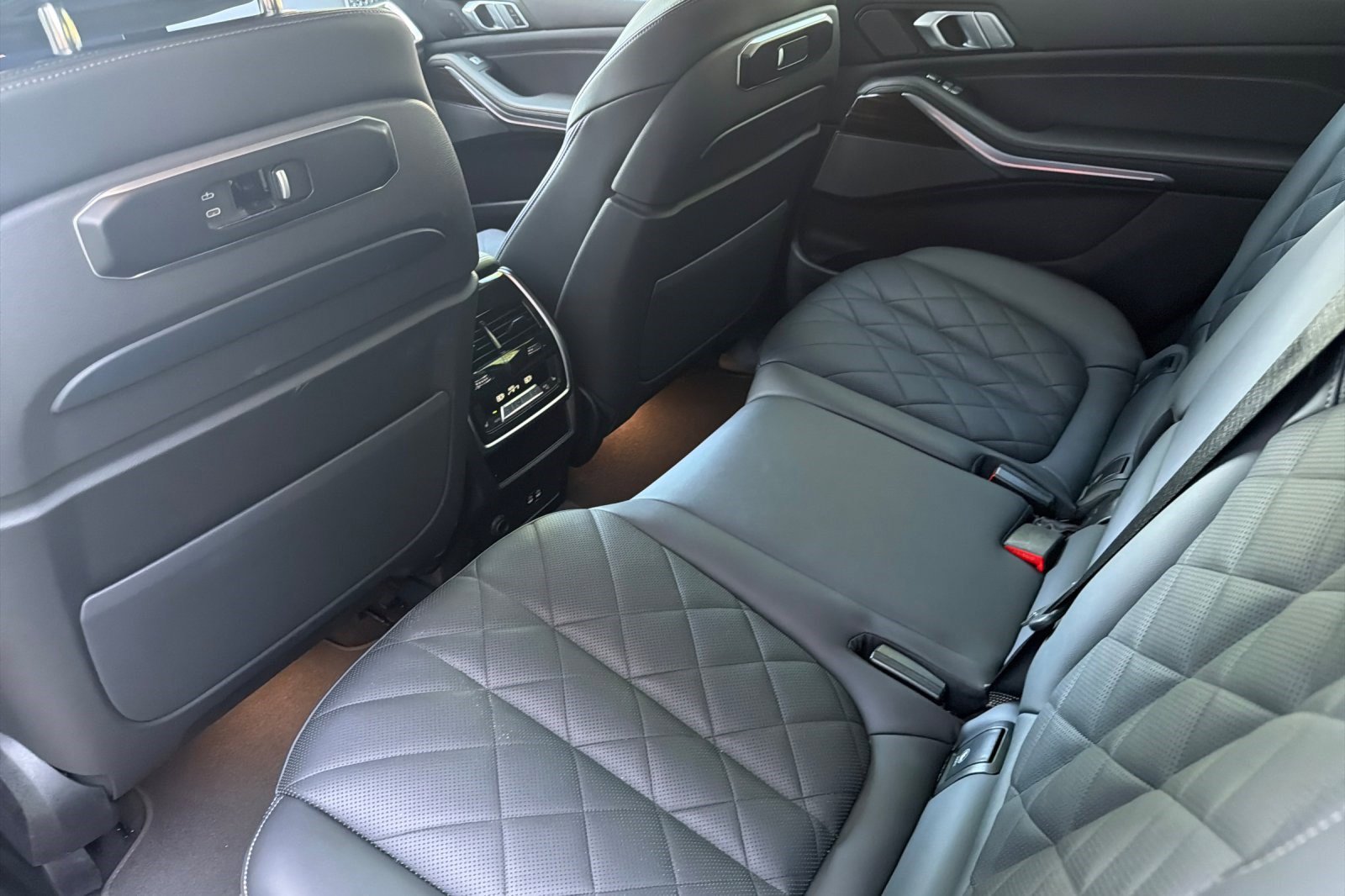 Certified 2025 BMW X7 xDrive40i image 15