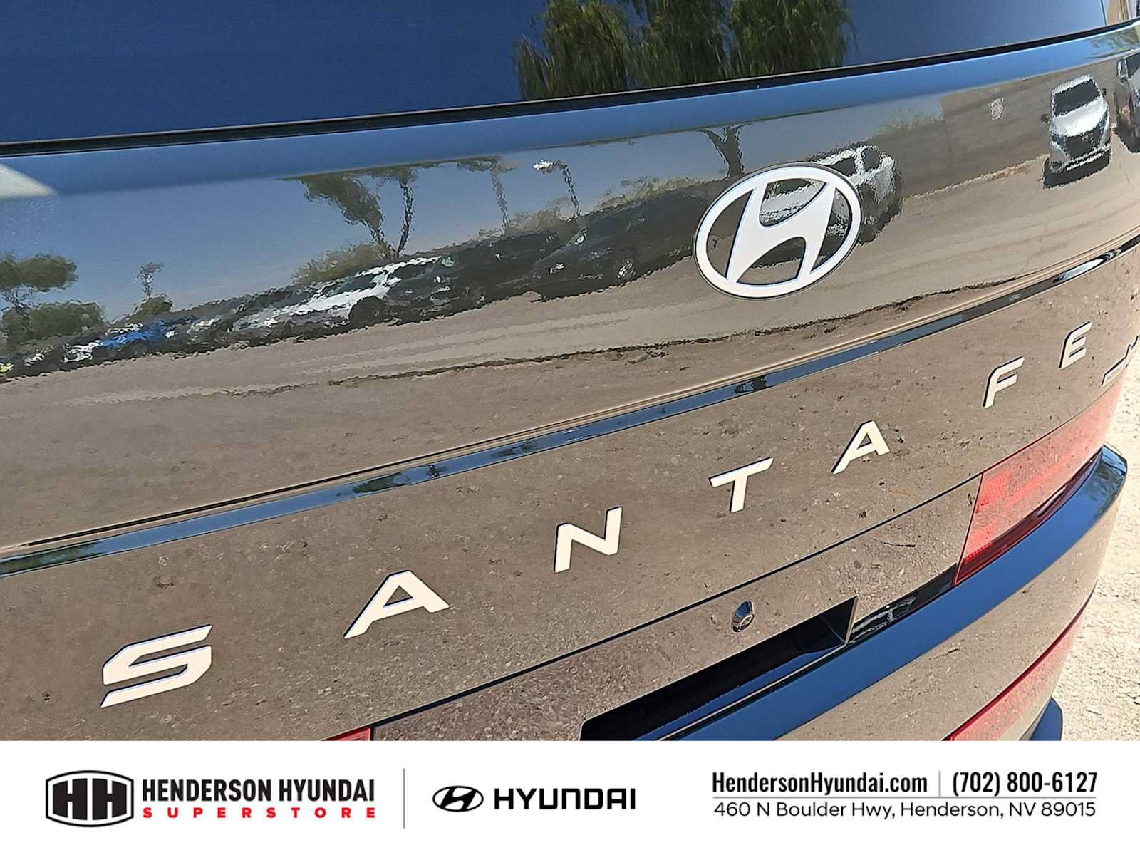 Used 2024 Hyundai Santa Fe Limited AWD/4WD image 12
