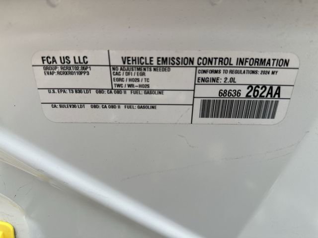 Used 2024 Jeep Compass Latitude image 30