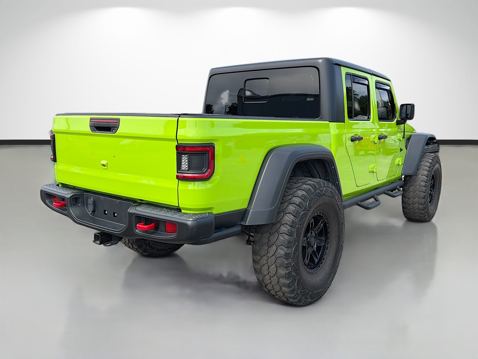 Used 2021 Jeep Gladiator Rubicon w/ Cold Weather Group AWD/4WD image 3