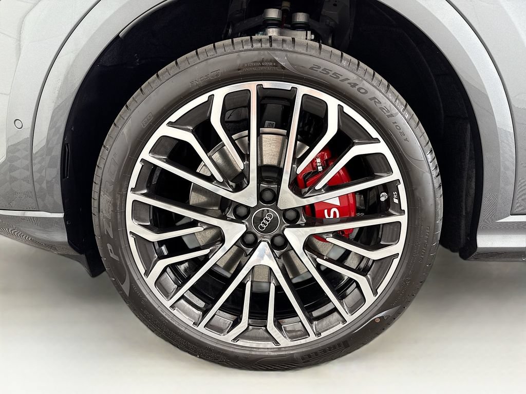 Certified 2025 Audi SQ5 Prestige AWD/4WD image 29