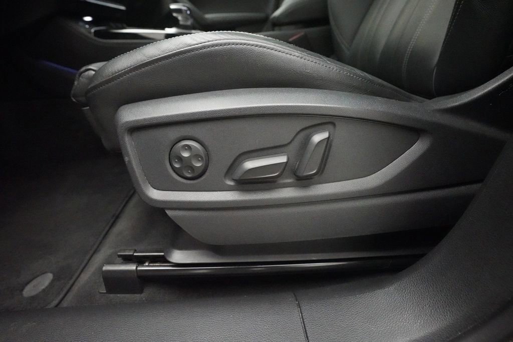 Used 2024 Audi Q5 2.0T Premium Plus AWD/4WD image 30