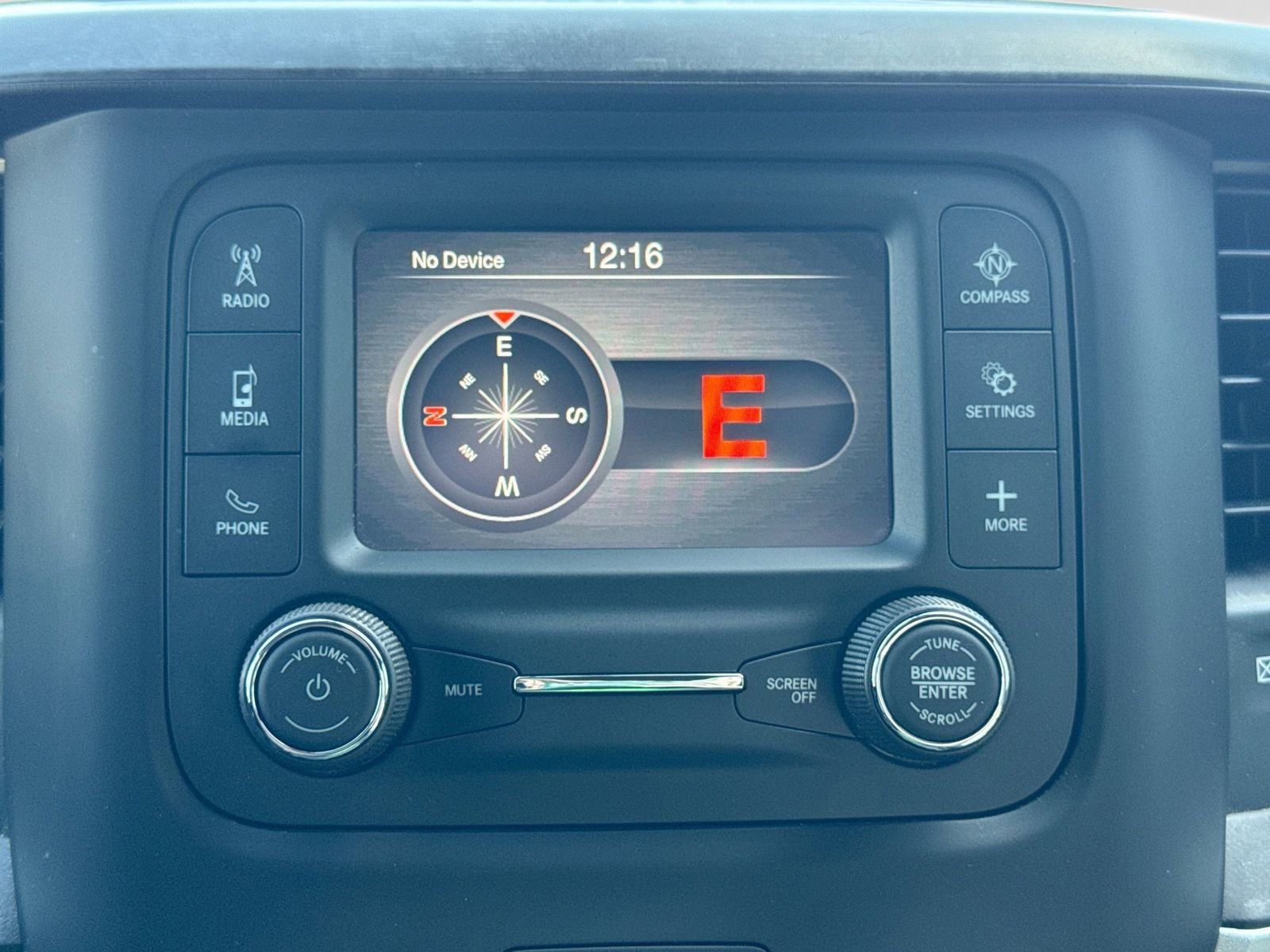 Used 2022 RAM 1500 Big Horn AWD/4WD image 30