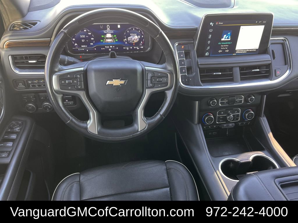 Used 2023 Chevrolet Suburban Premier w/ Advanced Technology Package image 12