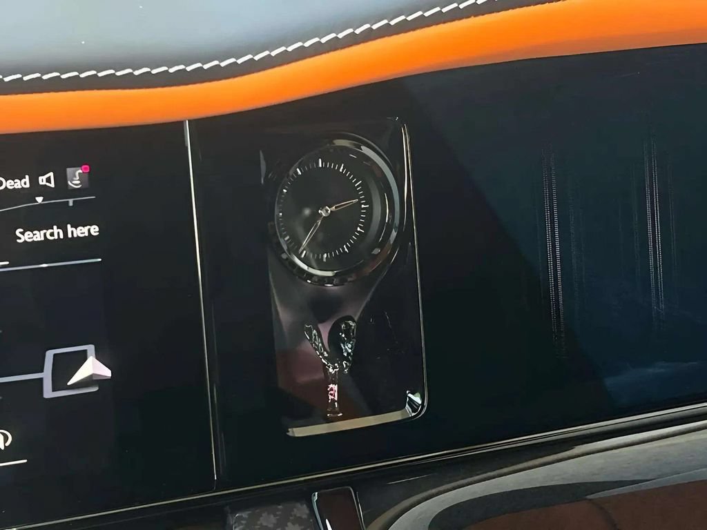 New 2026 Rolls-Royce Cullinan Black Badge AWD/4WD image 13