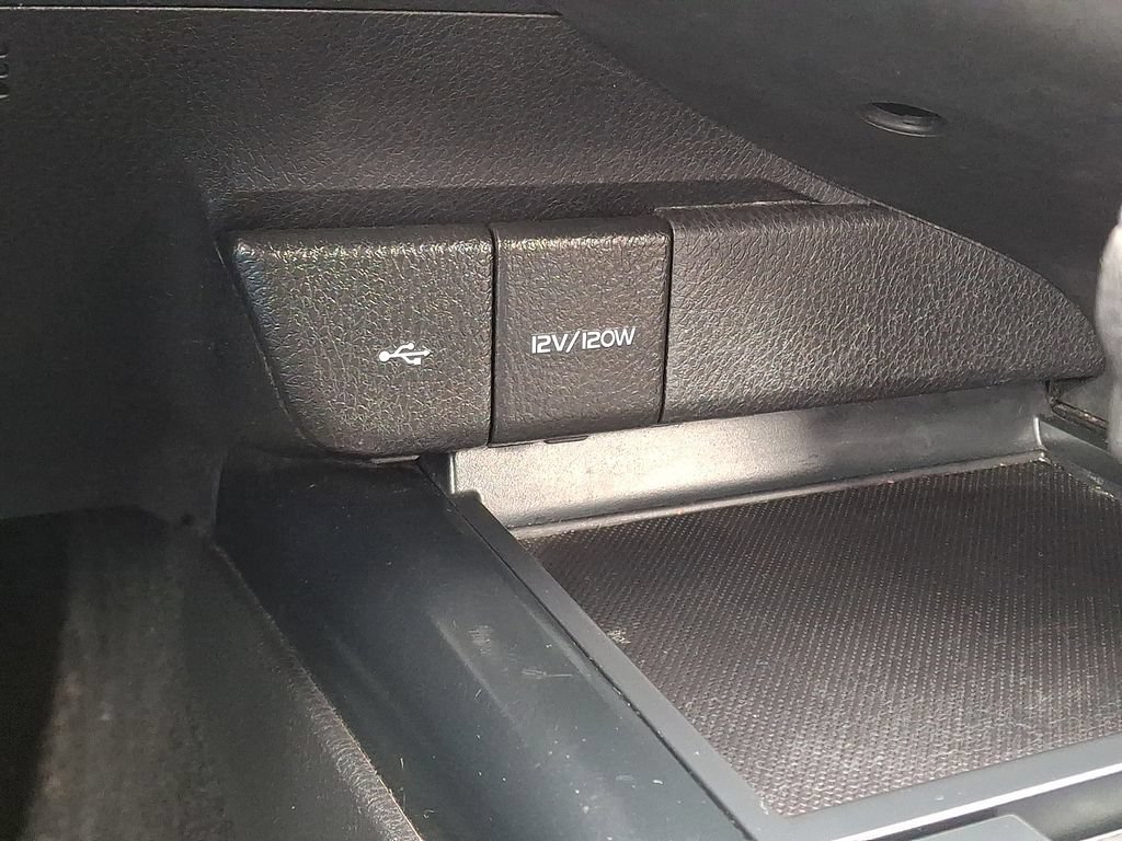Used 2020 Toyota Camry LE FWD image 24