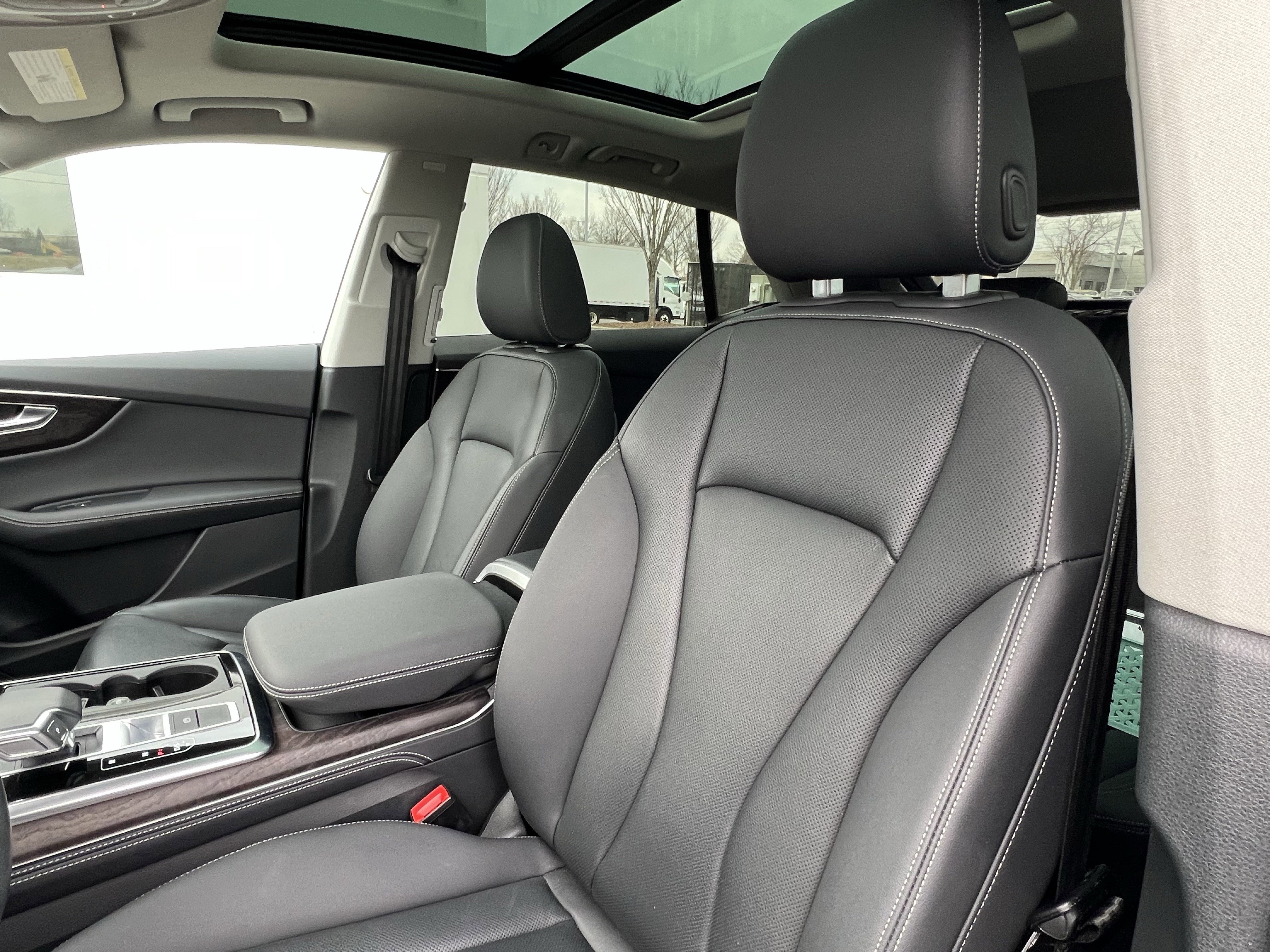 Certified 2023 Audi Q8 Premium Plus image 16