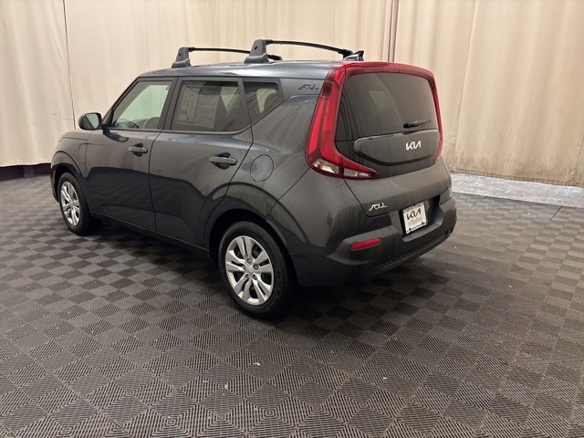 Certified 2022 Kia Soul LX image 7
