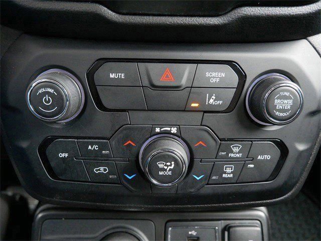 Used 2023 Jeep Renegade Latitude image 21