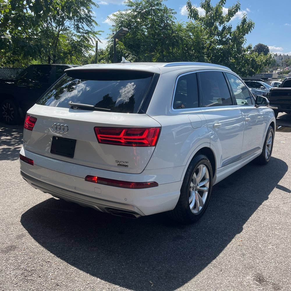 Used 2018 Audi Q7 3.0T Premium Plus w/ Premium Plus Package AWD/4WD image 3
