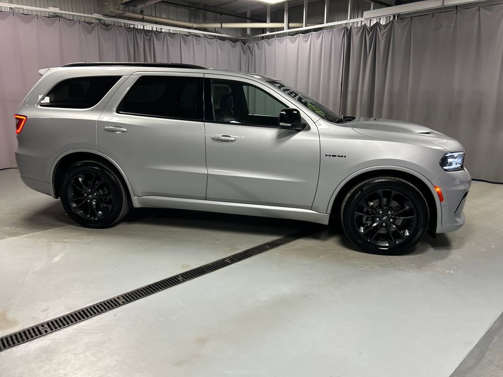 Used 2024 Dodge Durango R/T AWD/4WD image 8