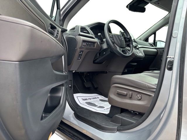 Used 2019 Honda Odyssey EX-L image 8