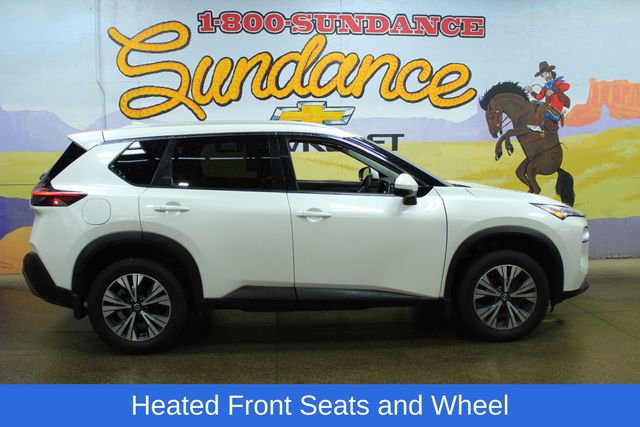 Used 2021 Nissan Rogue SV image 1
