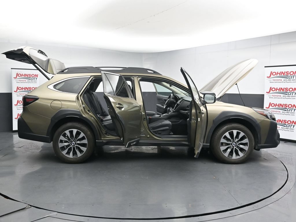 Used 2024 Subaru Outback Limited AWD/4WD image 27