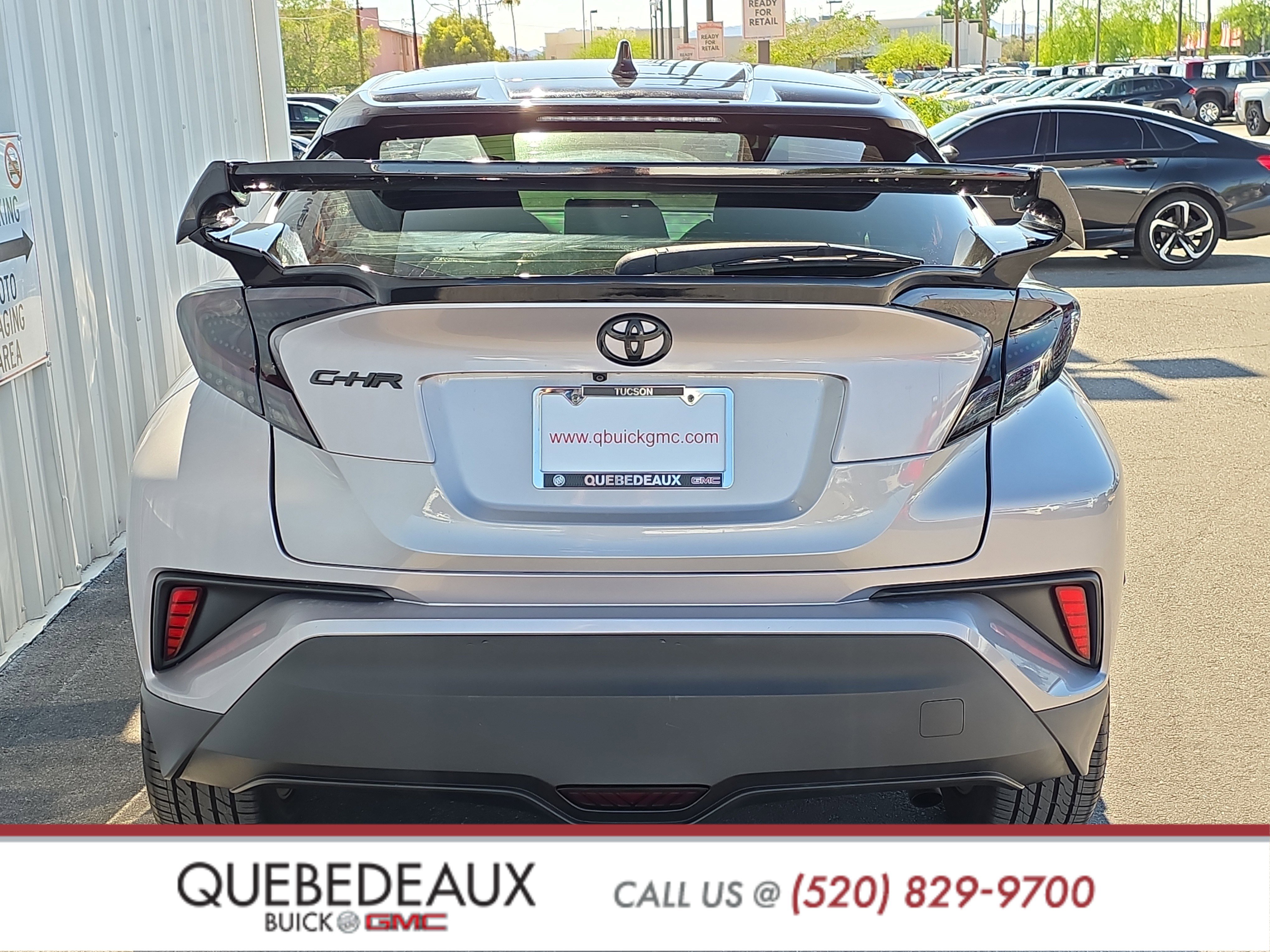 Used 2019 Toyota C-HR XLE FWD image 6
