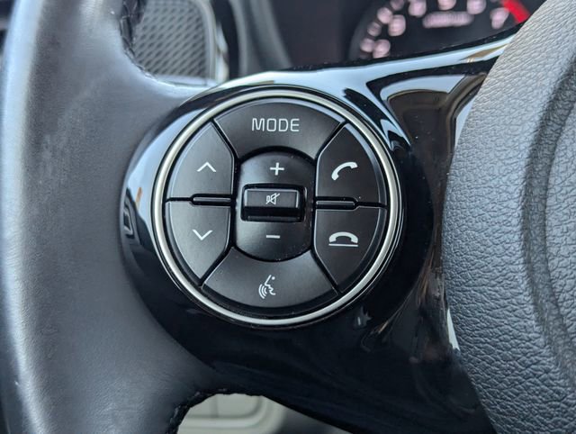 Used 2020 Kia Soul EX image 19