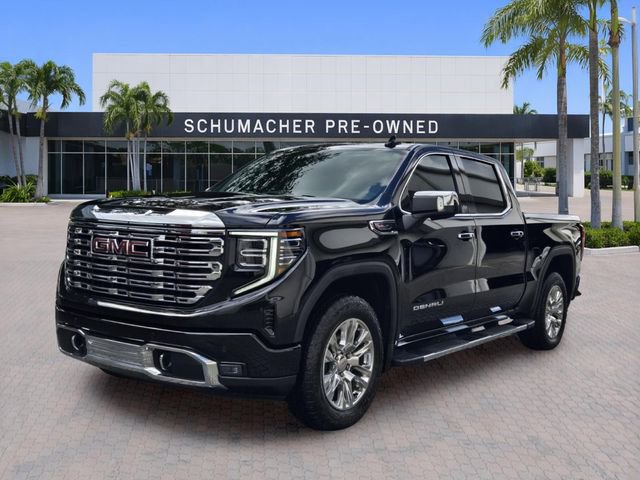 Used 2025 GMC Sierra 1500 Denali AWD/4WD image 3