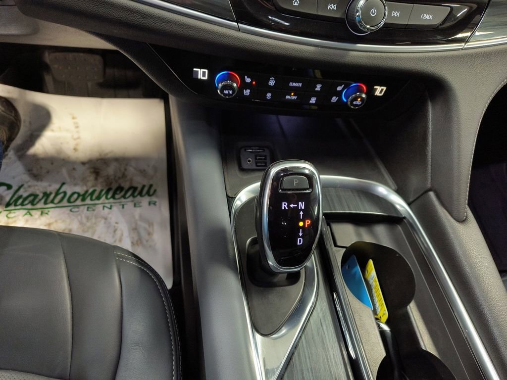 Used 2021 Buick Enclave Premium w/ Surround and Sites Package image 15