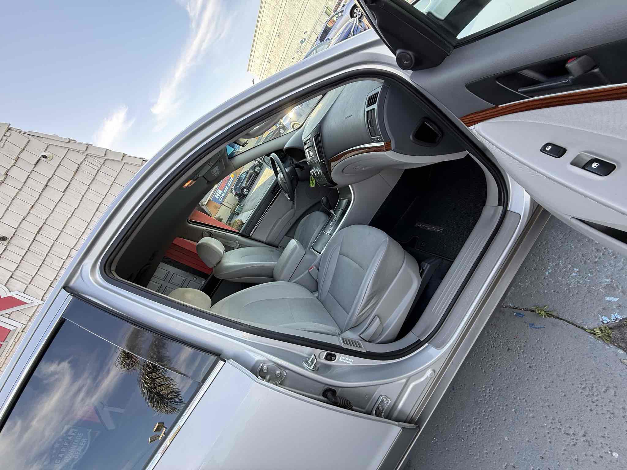 Used 2009 Hyundai Veracruz GLS image 32