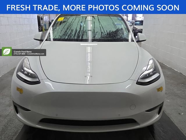 Used 2022 Tesla Model Y Long Range image 2