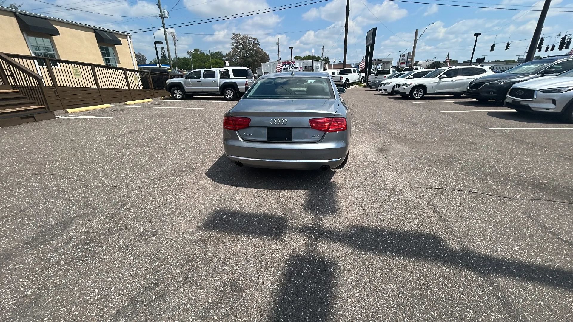 Used 2012 Audi A8 L 4.2 image 4