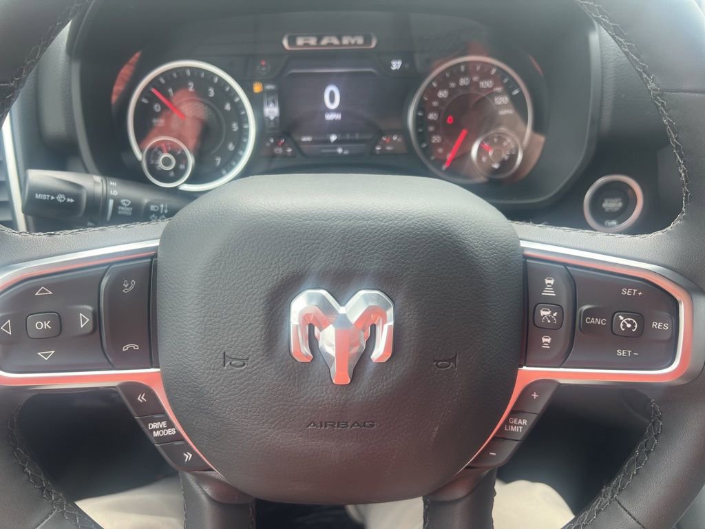 New 2026 RAM 1500 4x4 Crew Cab image 20