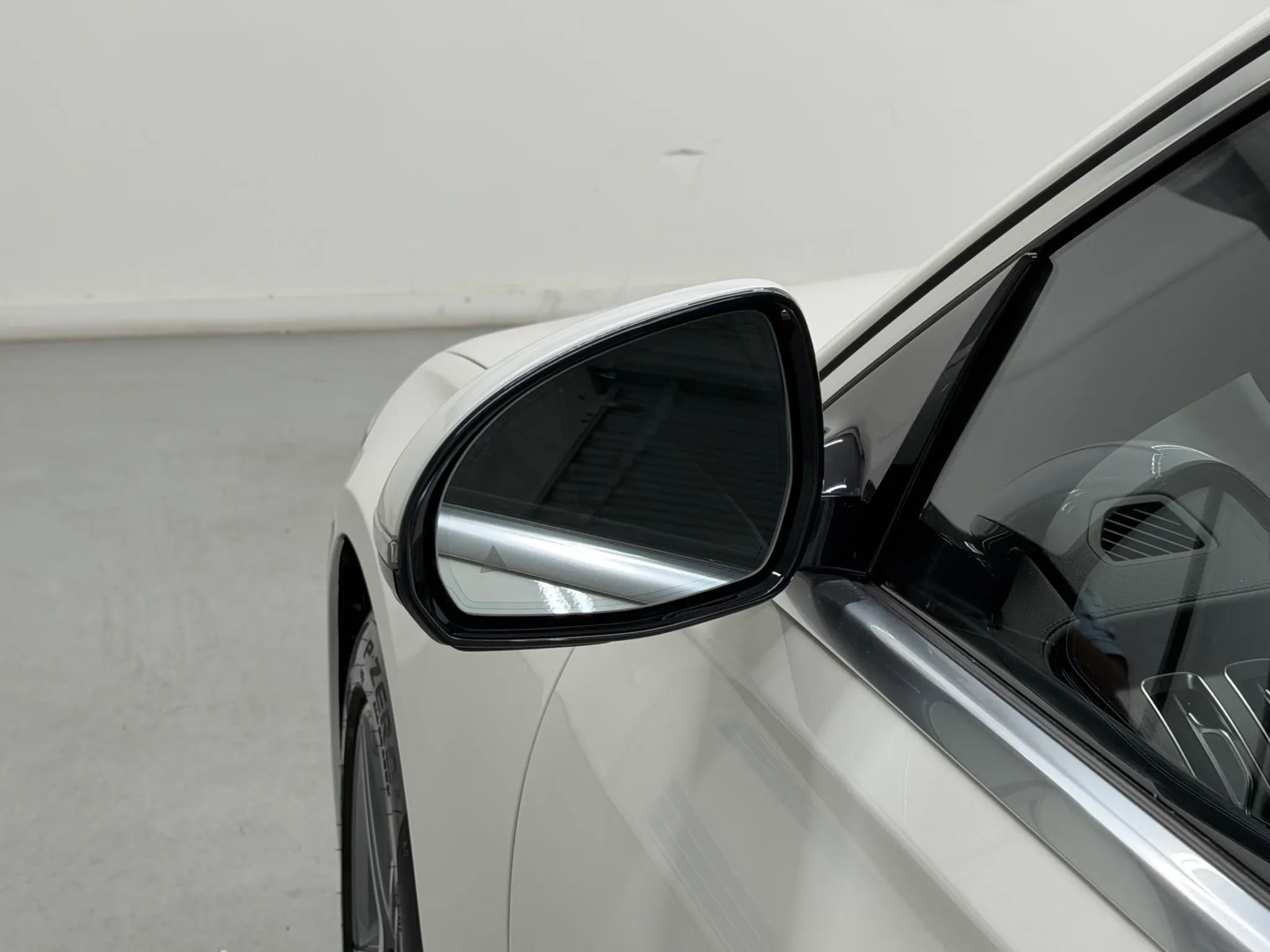Used 2023 Mercedes-Benz S 580 4MATIC Sedan image 53
