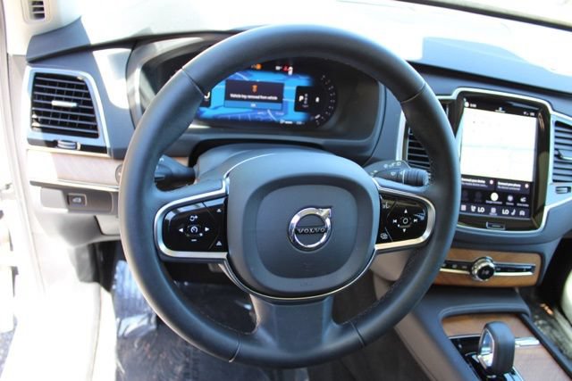 Certified 2023 Volvo XC90 B6 Plus w/ Protection Package Premier AWD/4WD image 30