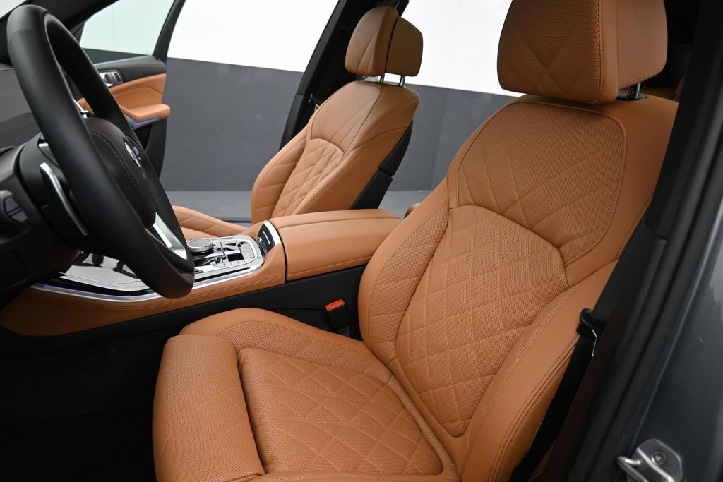 New 2026 BMW X5 xDrive40i AWD/4WD image 11