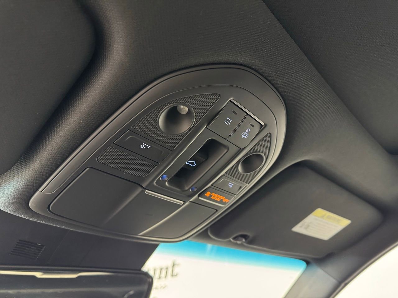 Used 2023 Genesis G70 2.0T w/ Sport Prestige Package image 27