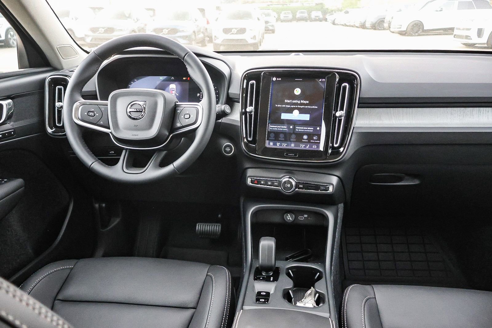 New 2026 Volvo XC40 B5 Core w/ Climate Package AWD/4WD image 22