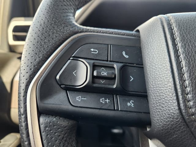 Certified 2025 Toyota Tacoma TRD Off-Road AWD/4WD image 28