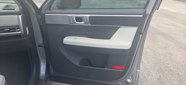 Used 2026 Hyundai Santa Fe SEL FWD image 23