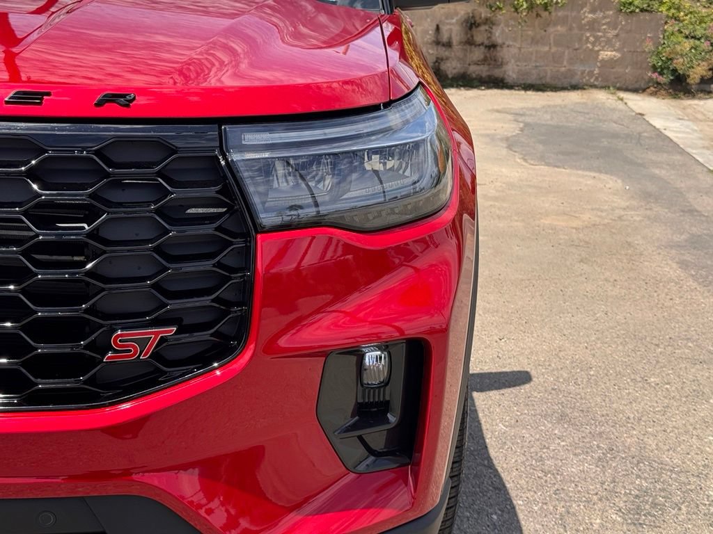 New 2026 Ford Explorer ST AWD/4WD image 8