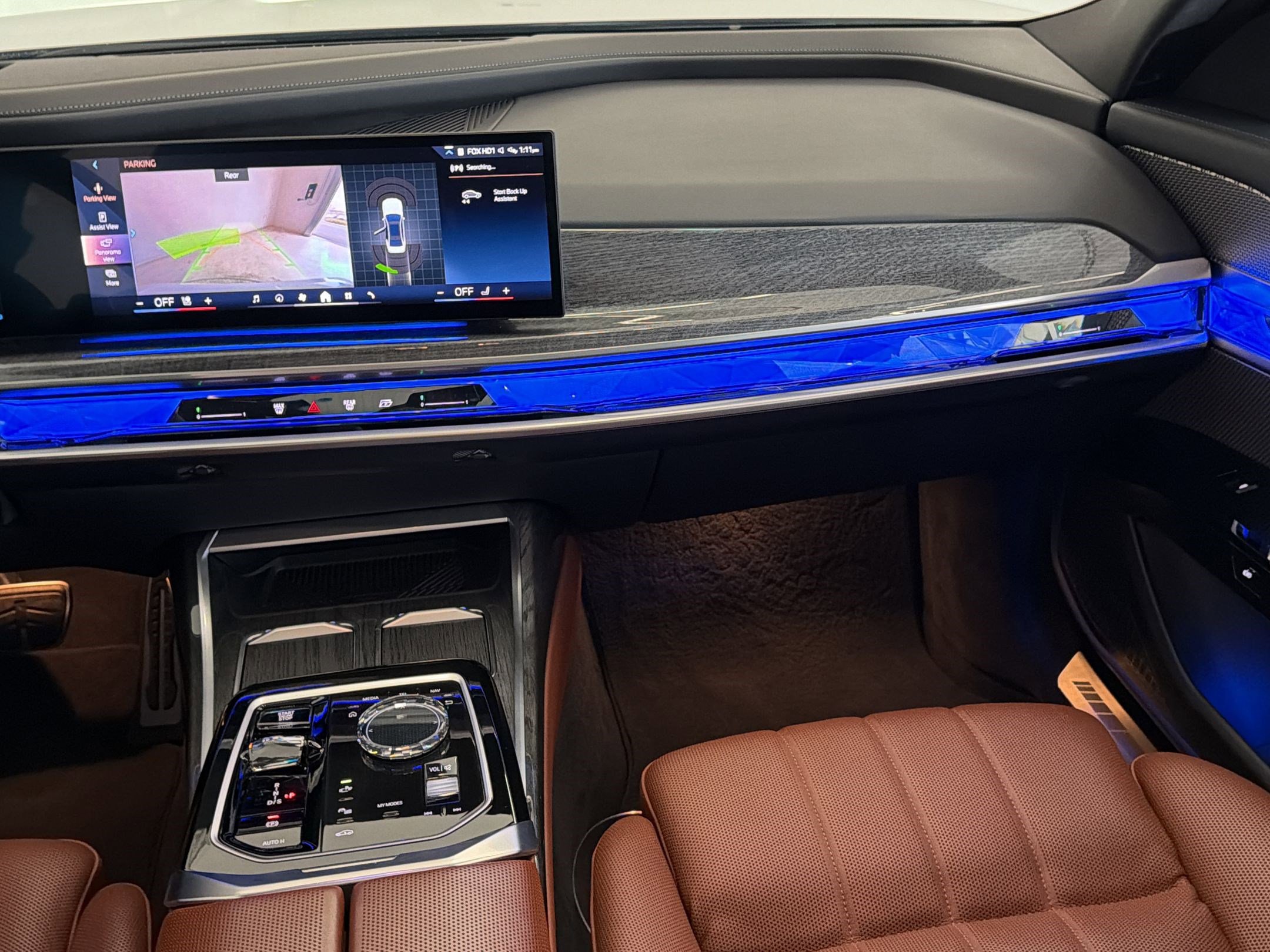 Certified 2024 BMW 760i xDrive AWD/4WD image 29