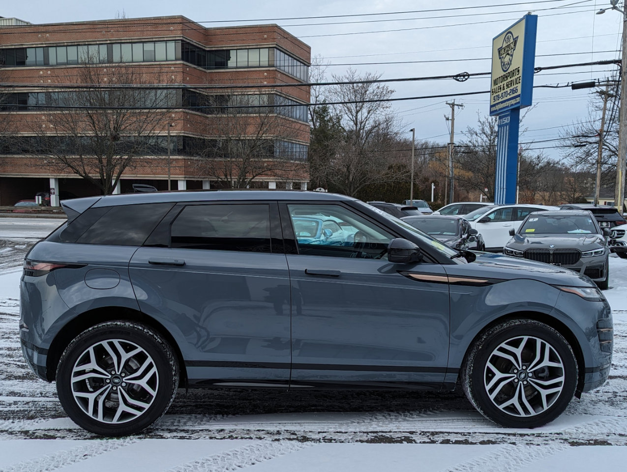 Used 2022 Land Rover Range Rover Evoque R-Dynamic S image 6