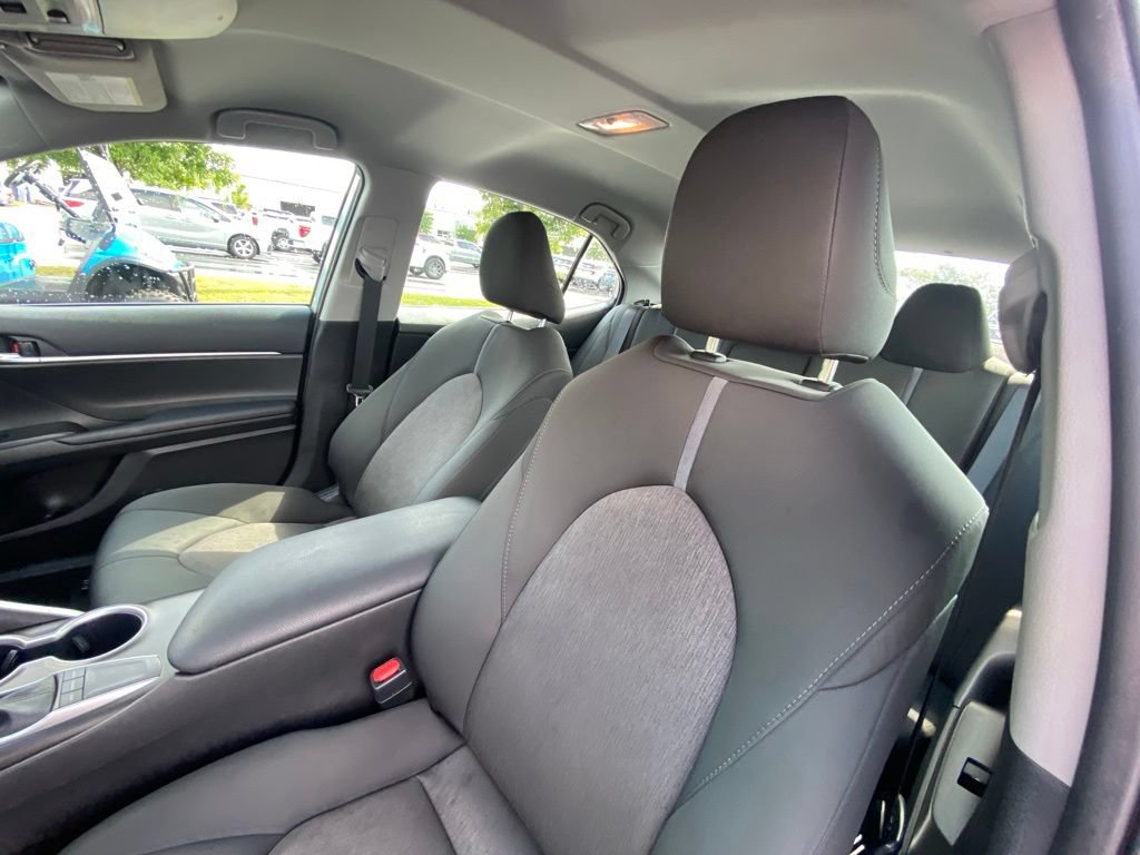 Used 2023 Toyota Camry LE FWD image 19