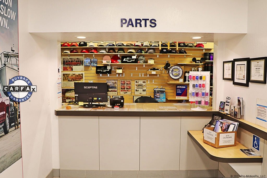 Used 2024 Chevrolet Silverado 2500 LT w/ Convenience Package image 44