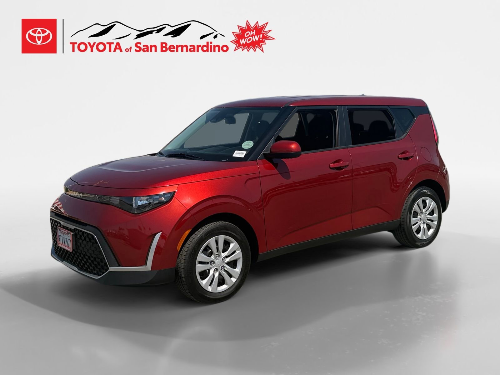 Used 2025 Kia Soul LX FWD image 1