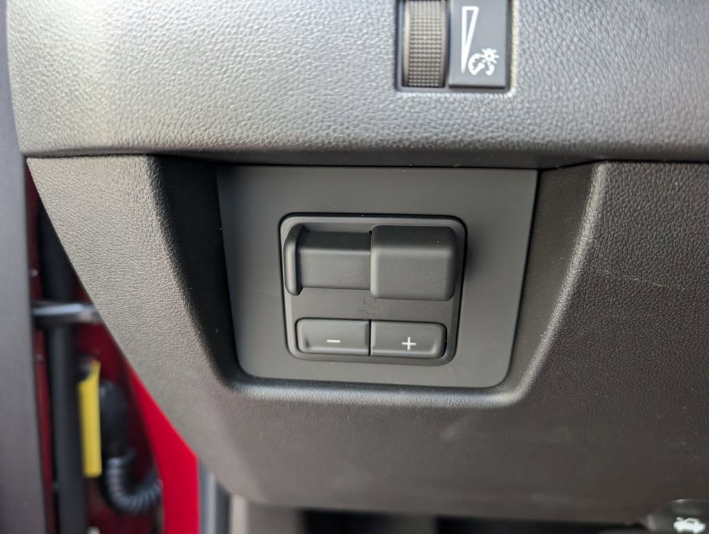 New 2026 Chevrolet Colorado W/T w/ WT Custom Package RWD image 30