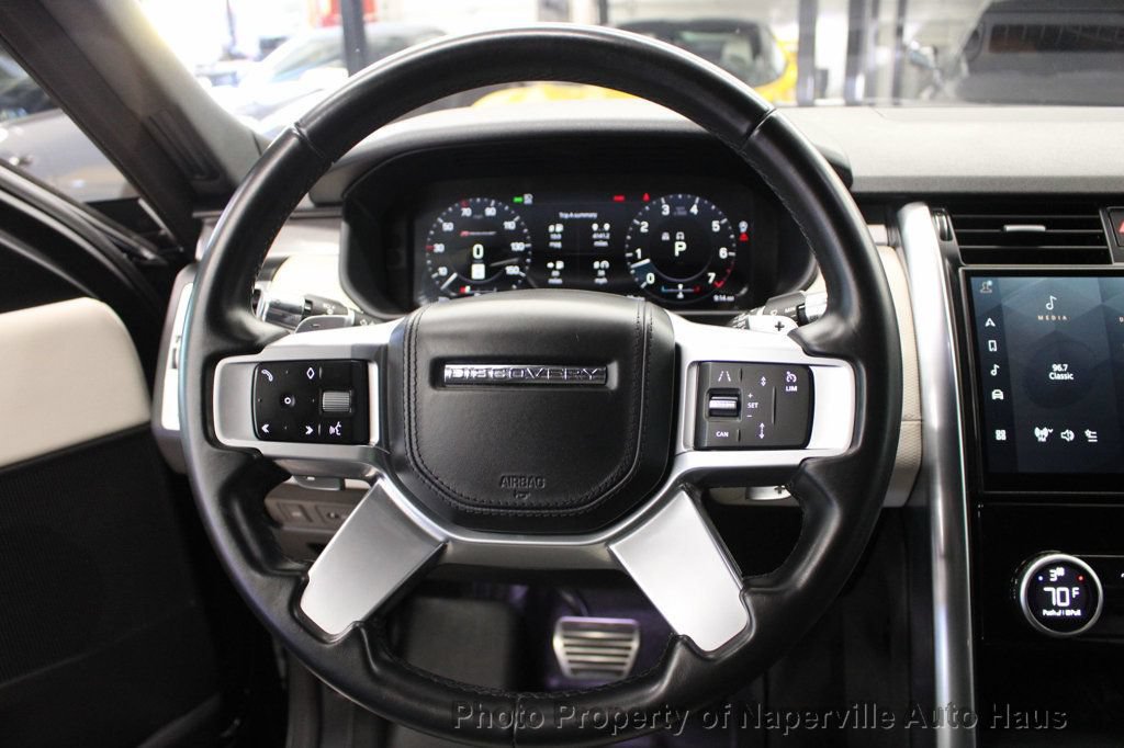 Used 2022 Land Rover Discovery HSE R-Dynamic AWD/4WD image 15