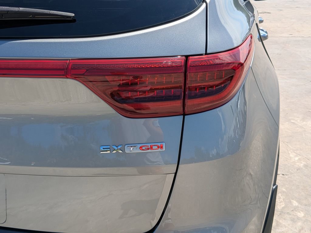 Certified 2021 Kia Sportage SX FWD image 11