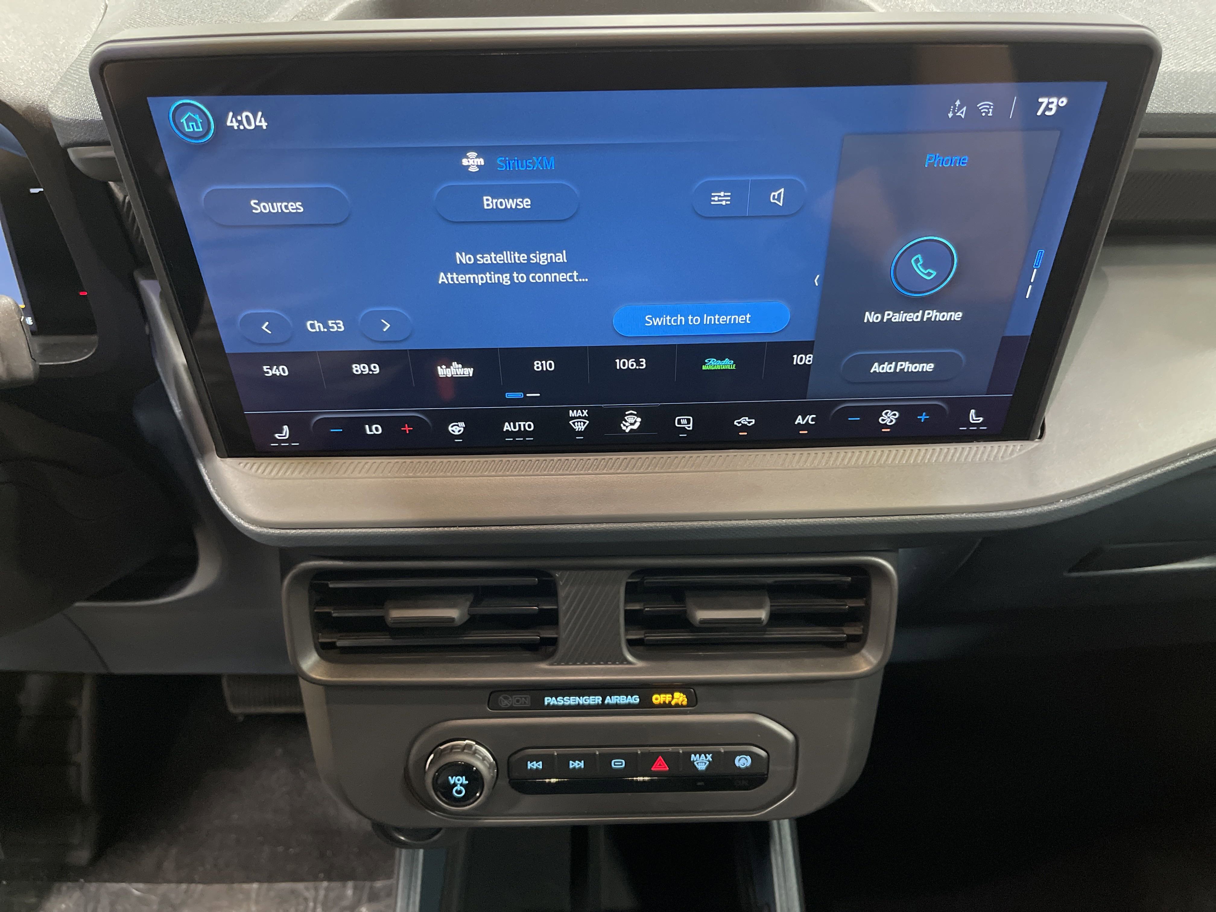 New 2025 Ford Maverick XLT w/ XLT Luxury Package image 24