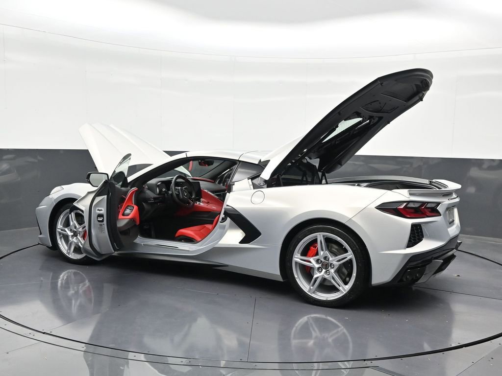 Used 2024 Chevrolet Corvette Stingray Preferred Cpe w/ Z51 Performance Package RWD image 36