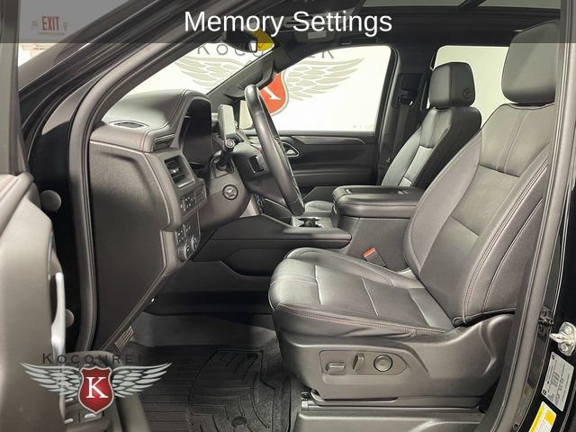 Used 2022 Chevrolet Tahoe RST w/ Luxury Package AWD/4WD image 12