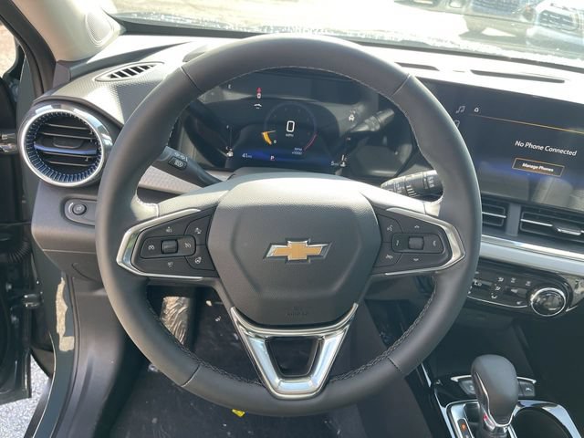 New 2026 Chevrolet Trax LT w/ Sunroof Package FWD image 14