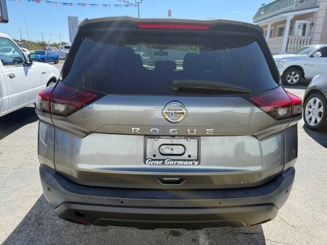 Used 2021 Nissan Rogue S image 4