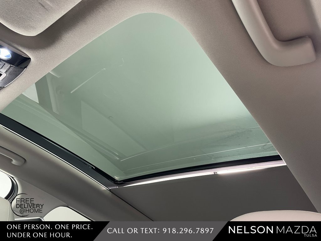 Used 2022 Kia Sorento S w/ Panoramic Sunroof Package image 18