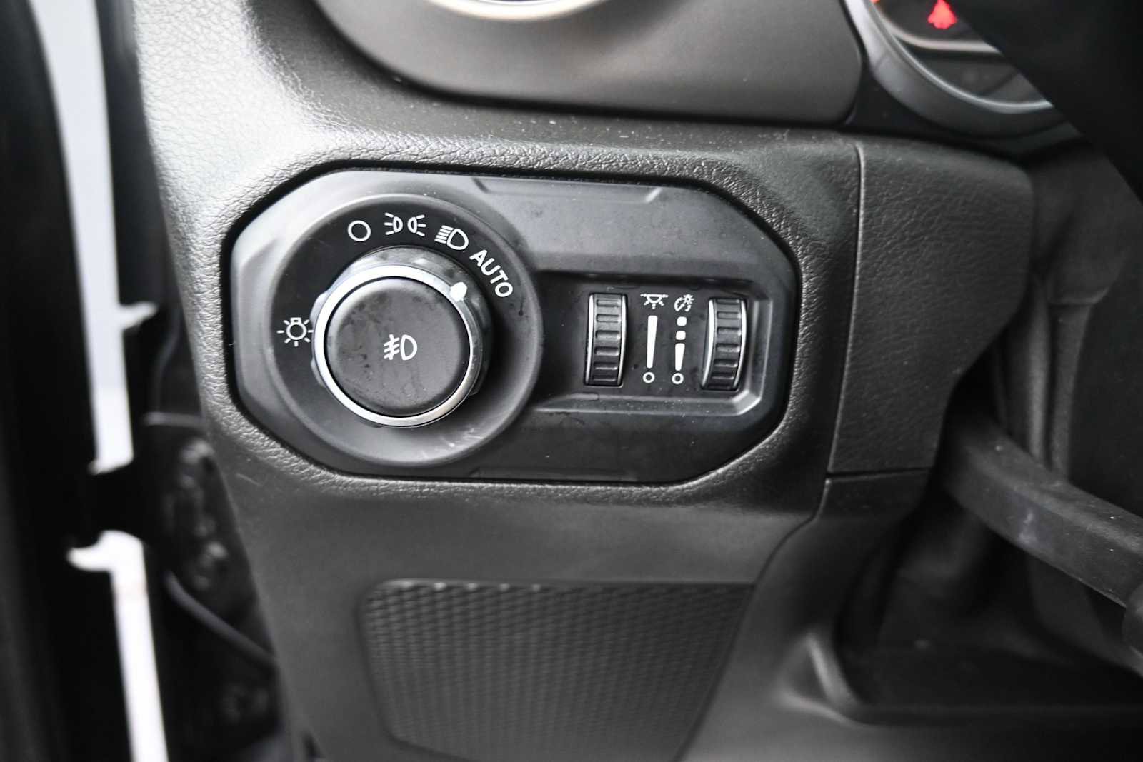 Used 2020 Jeep Wrangler Unlimited Sport S AWD/4WD image 10