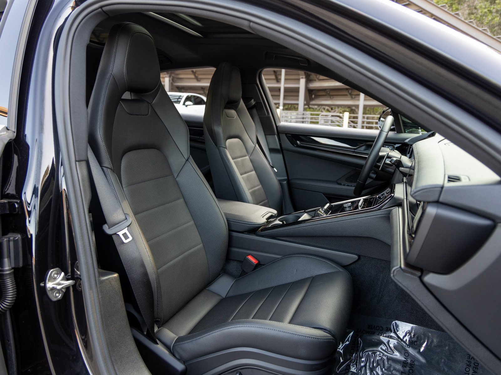 Used 2024 Porsche Panamera 4 image 52